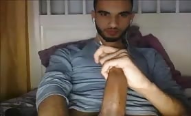 Beautiful arab dude with a great tasty cock