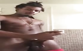 hot straight Jamaican bbc jerking off his 10 inch cock,